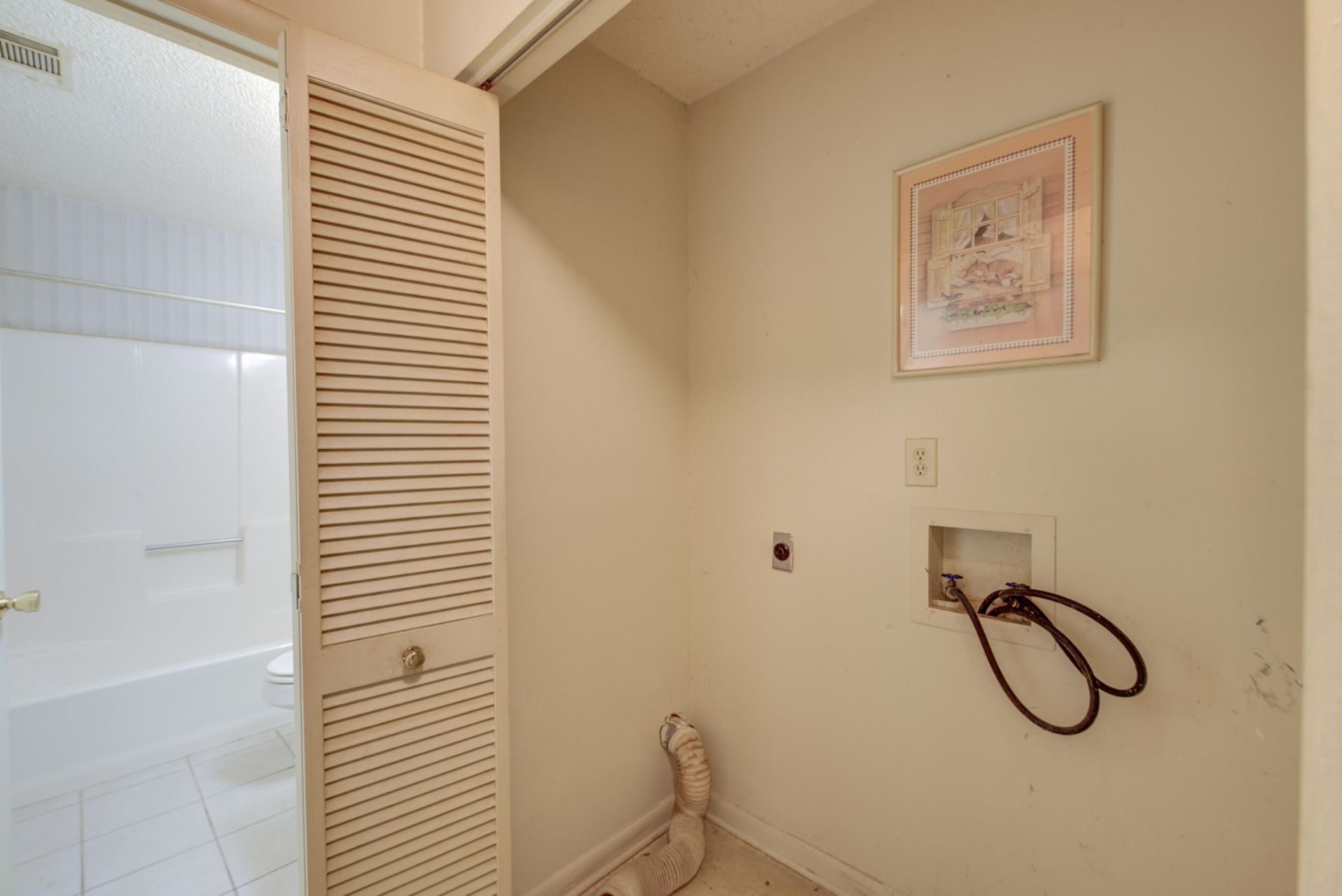 1139 Bellwood Road Photo 16
