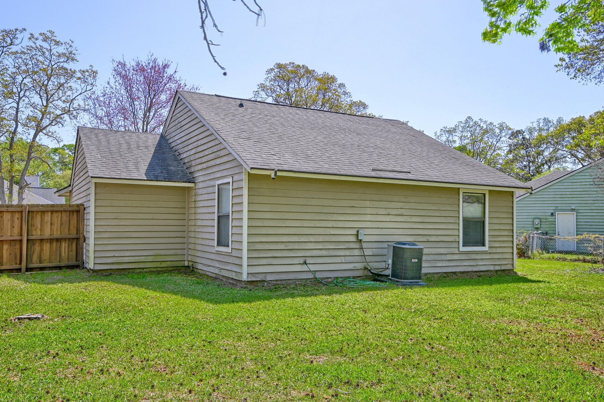 1139 Bellwood Road Photo 22