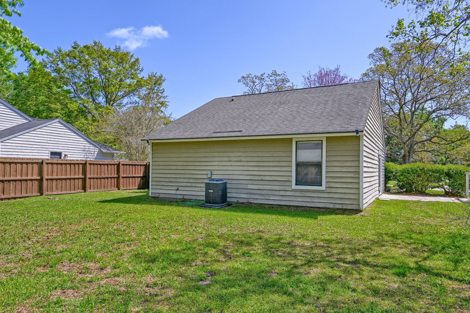 1139 Bellwood Road Photo 36