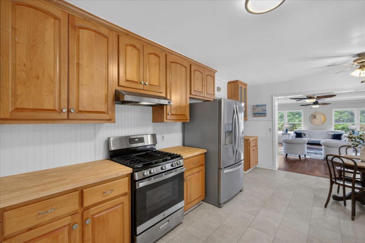 213 N Lemacks Street Photo 24