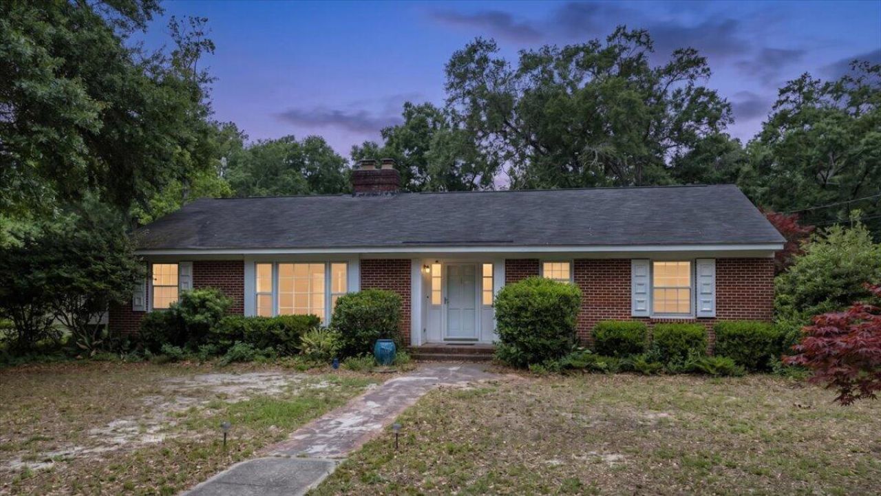 213 N Lemacks Street Photo 4