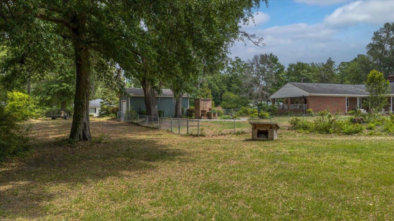 213 N Lemacks Street Photo 59
