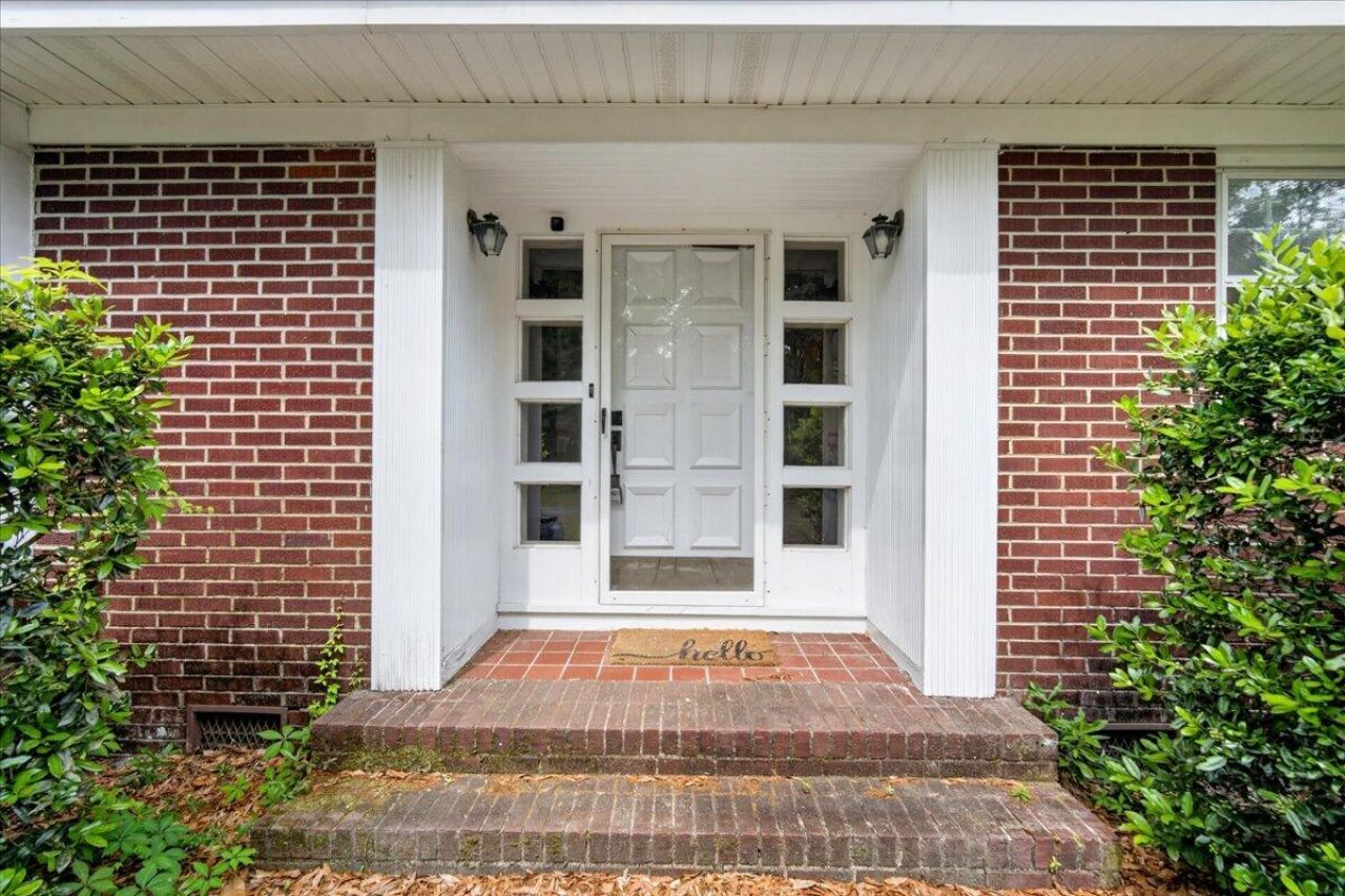 213 N Lemacks Street Photo 7