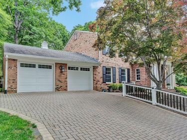 6235 Hidden Valley DR , Roanoke, VA 24018