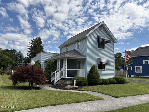 156 Elm Street, Fostoria, OH 44830