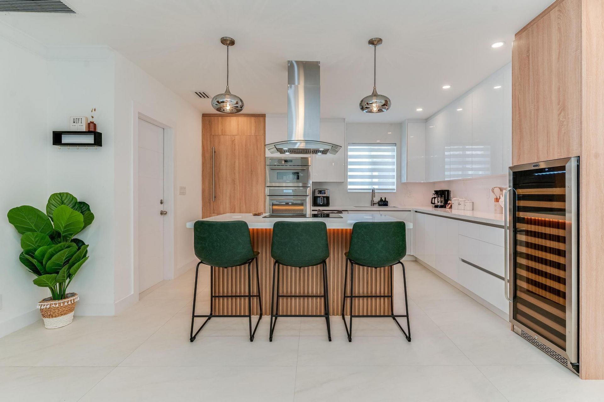 616 NE 16th Terrace, Fort Lauderdale, FL 33304 Photo