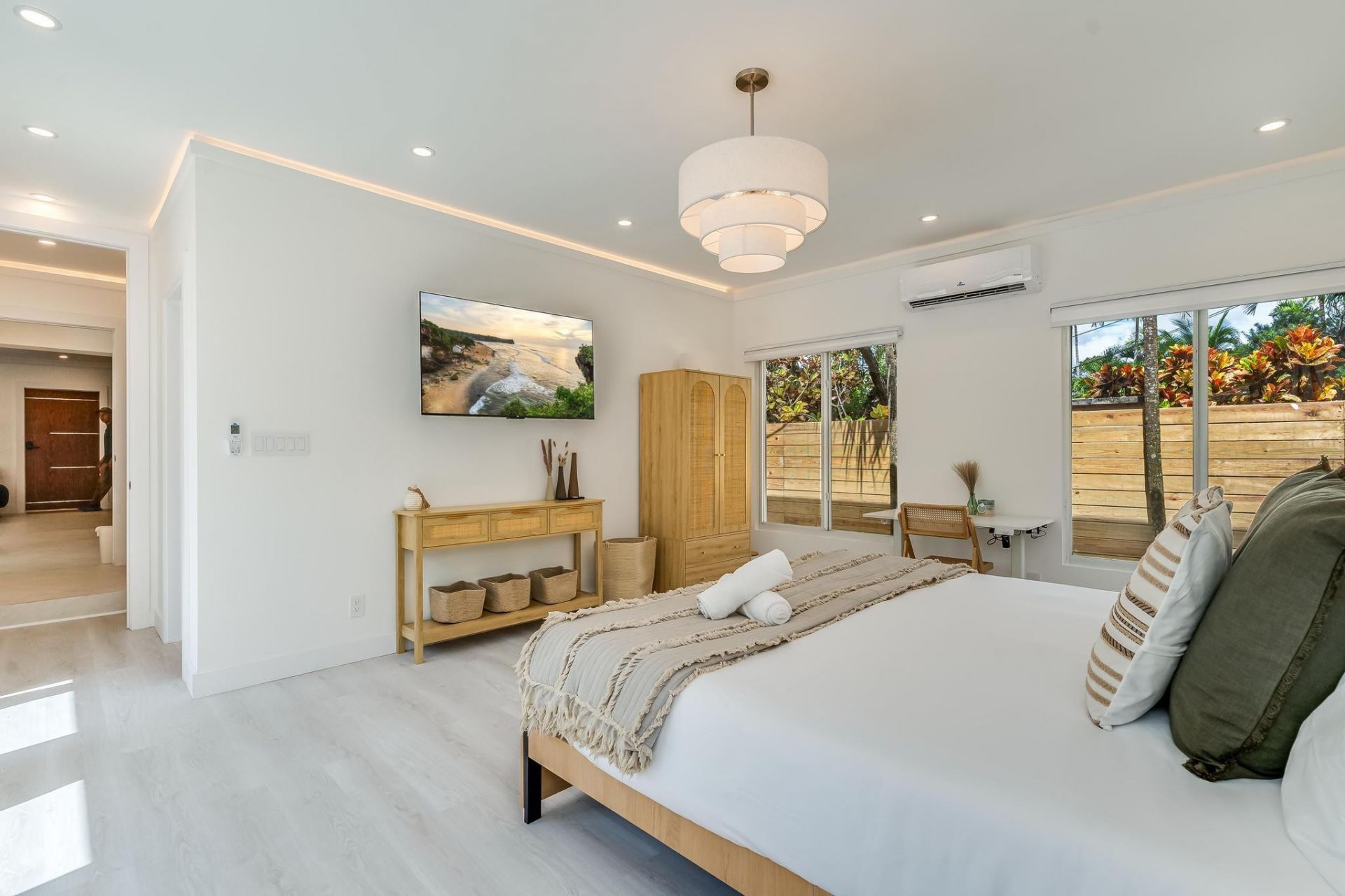 616 NE 16th Terrace, Fort Lauderdale, FL 33304 Photo