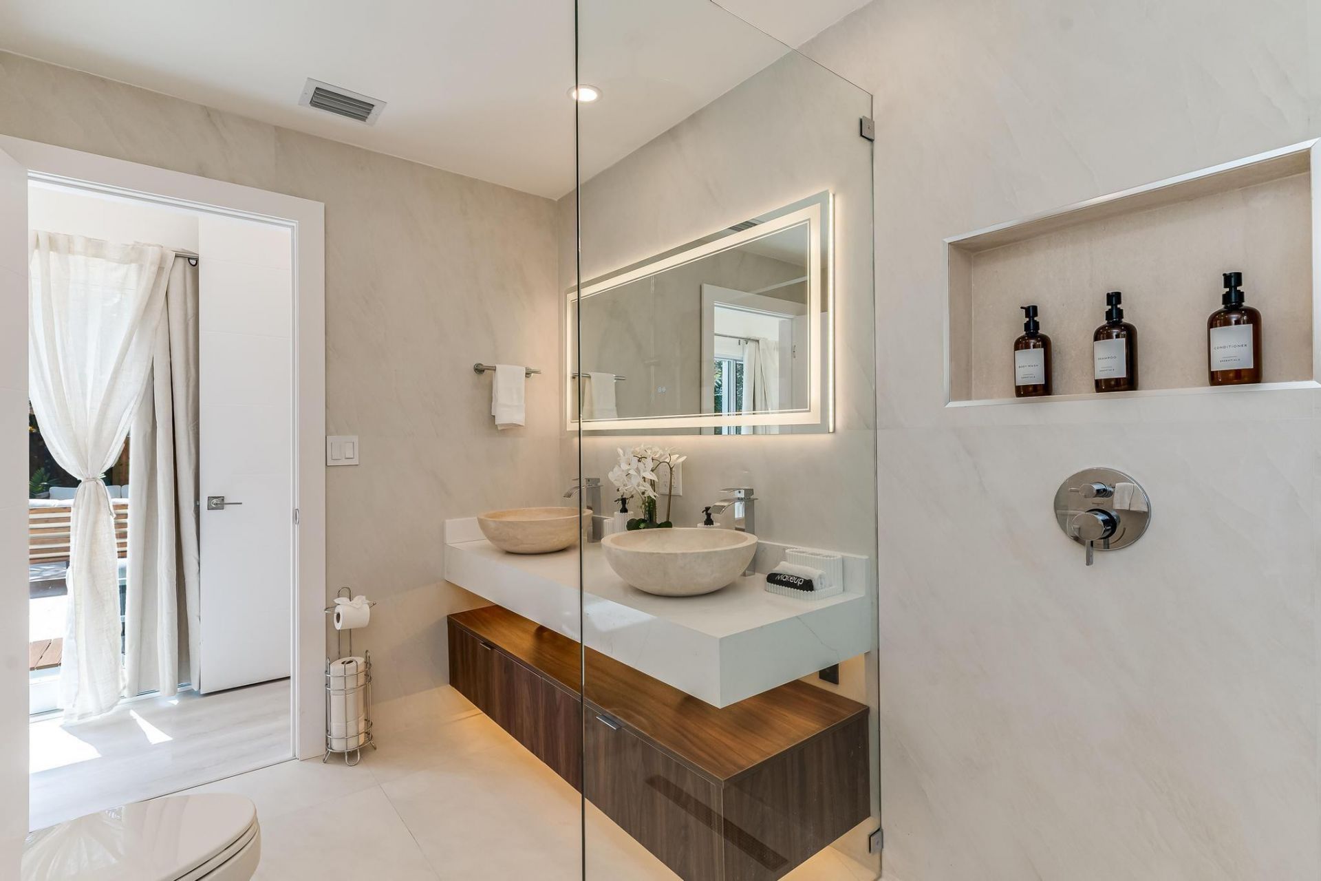 616 NE 16th Terrace, Fort Lauderdale, FL 33304 Photo