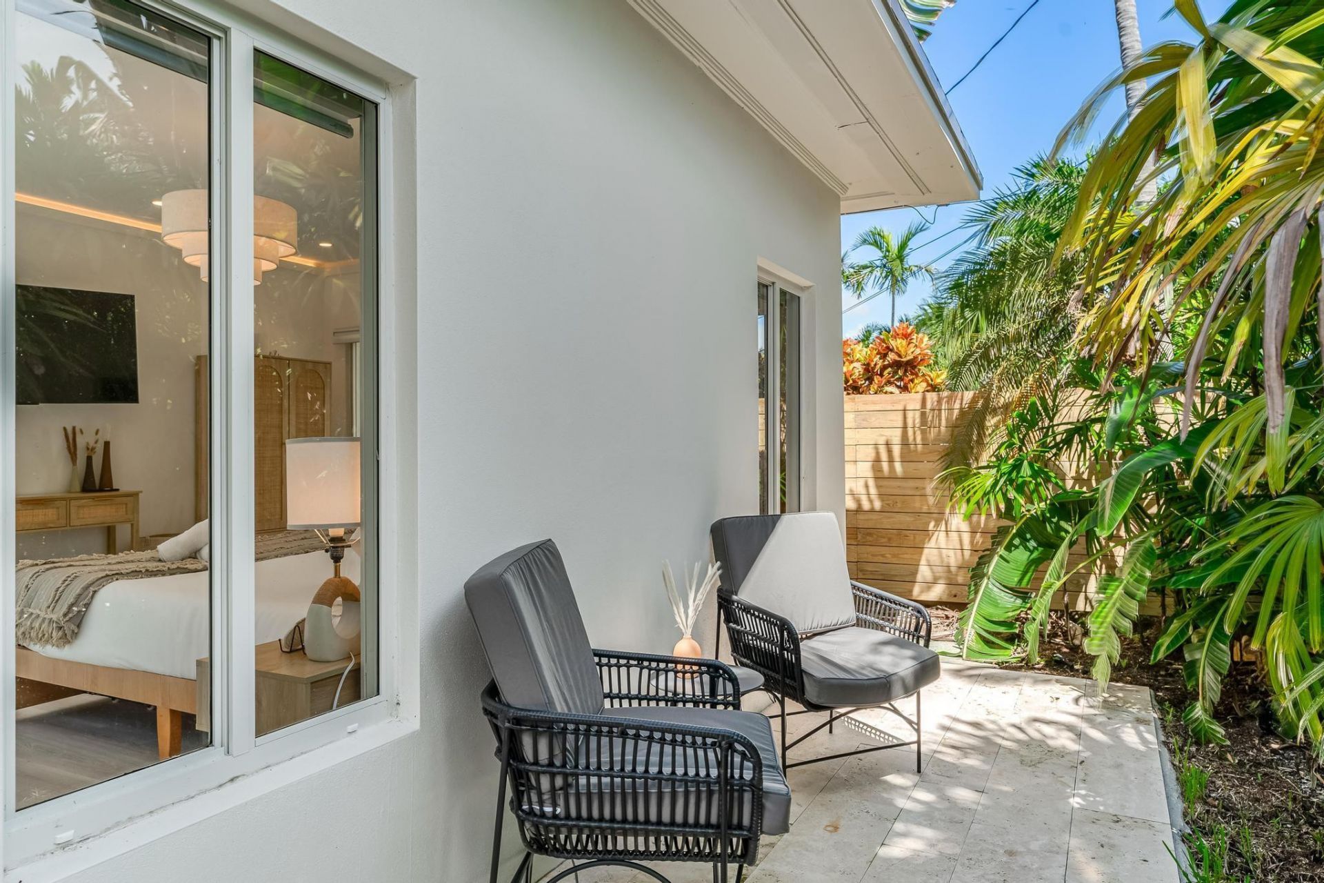 616 NE 16th Terrace, Fort Lauderdale, FL 33304 Photo
