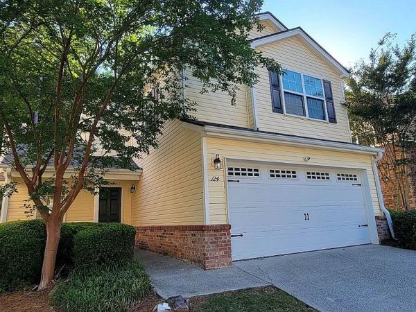 124 Oconee Pass, Woodstock, GA 30188