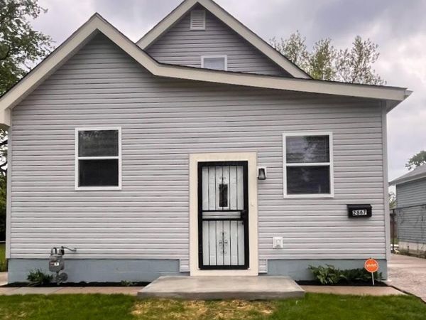 2867 E 10th Avenue, Columbus, OH 43219