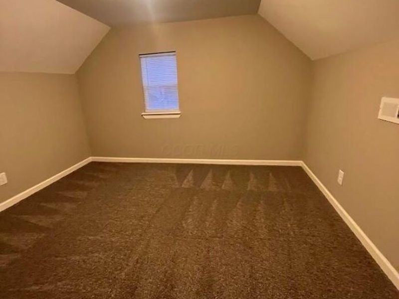 2867 E 10th Avenue, Columbus, OH 43219 Photo 12
