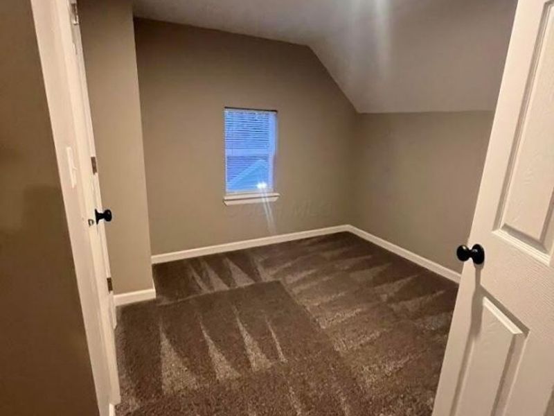2867 E 10th Avenue, Columbus, OH 43219 Photo 13