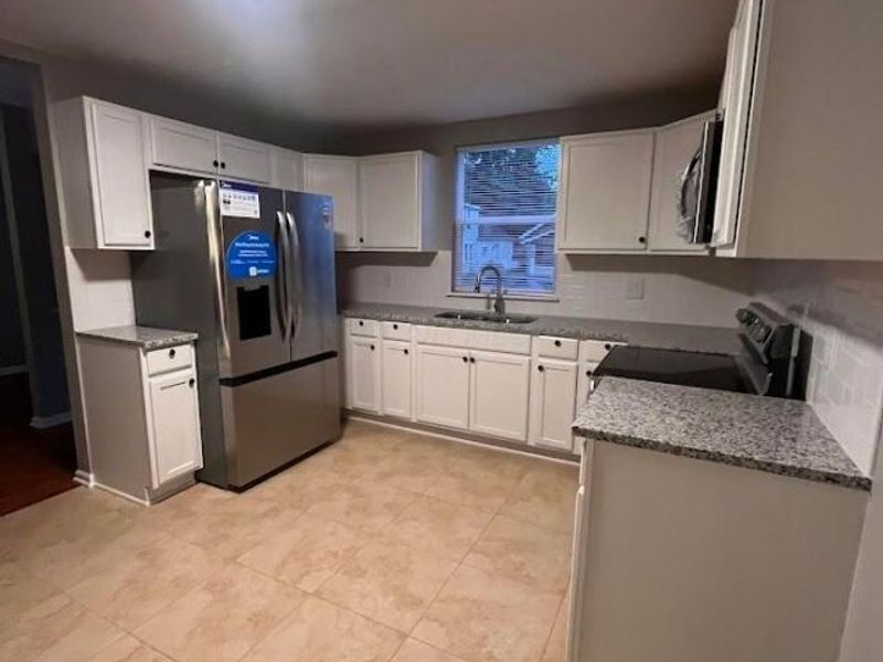 2867 E 10th Avenue, Columbus, OH 43219 Photo 7