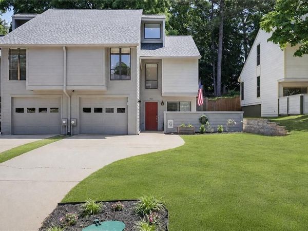 1032 Creatwood Circle SE Circle, Smyrna, GA 30080