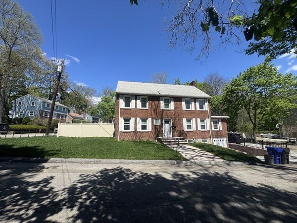 82 Arlmont, Unit 82, Arlington, MA 02476
