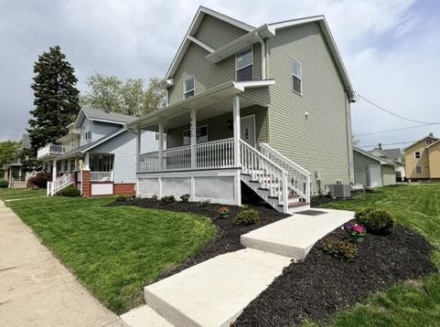 Main Photo