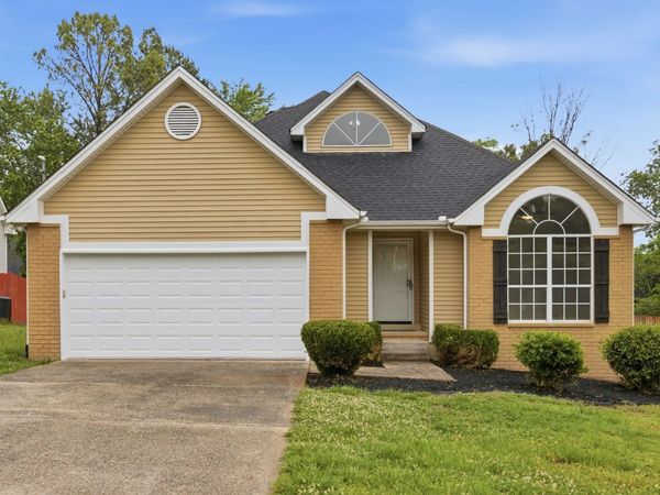 108 Pioneer Ln, La Vergne, TN 37086