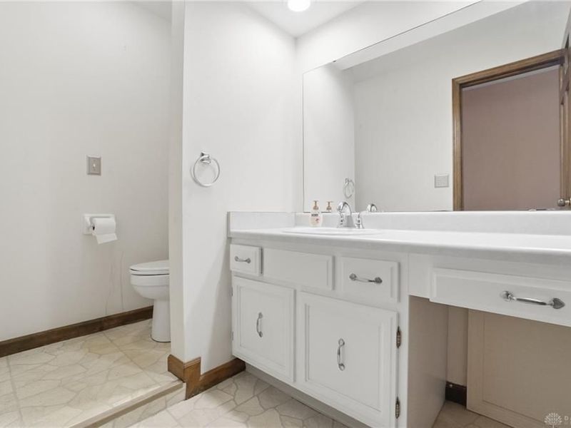 1081 Cedar Creek Circle, Washington Township, OH 45459 Photo 29