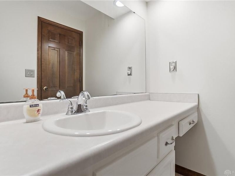 1081 Cedar Creek Circle, Washington Township, OH 45459 Photo 30