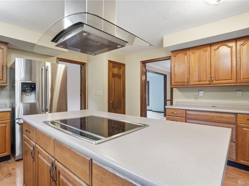 1081 Cedar Creek Circle, Washington Township, OH 45459 Photo 8