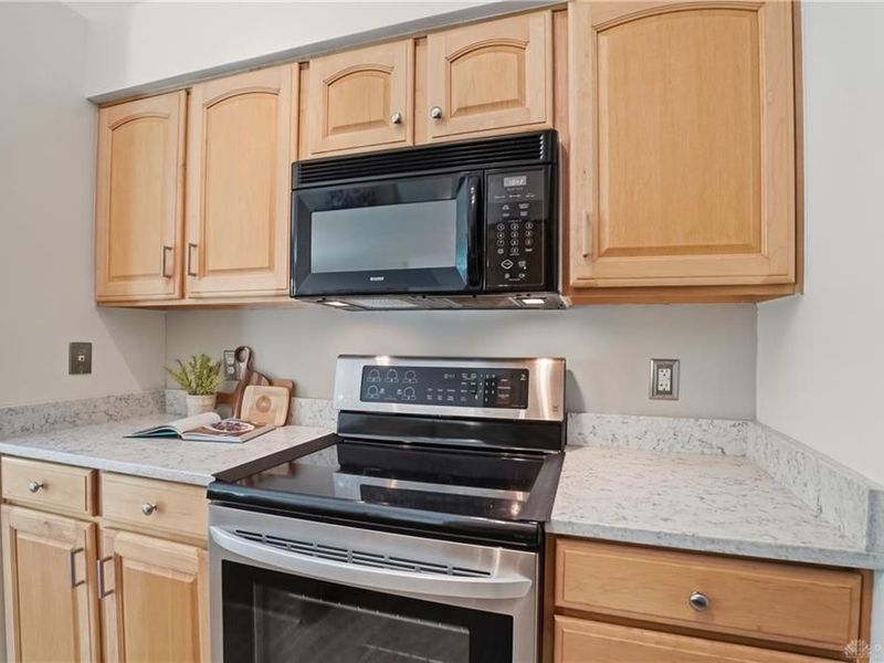 5892 Stonebridge Circle, Unit 302, Miami Township, OH 45150 Photo 21