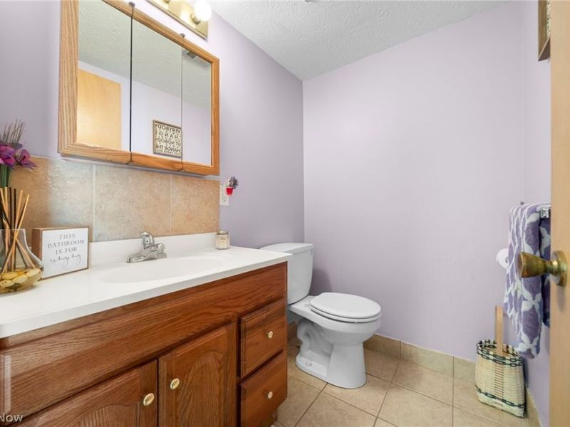 6962 S Parkway Drive, Middleburg Heights, OH 44130 Photo 15