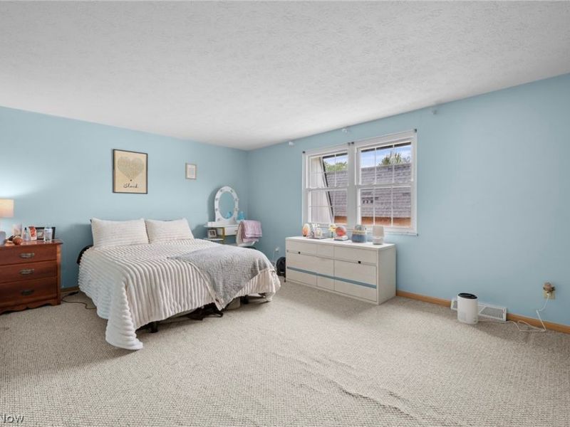 6962 S Parkway Drive, Middleburg Heights, OH 44130 Photo 16