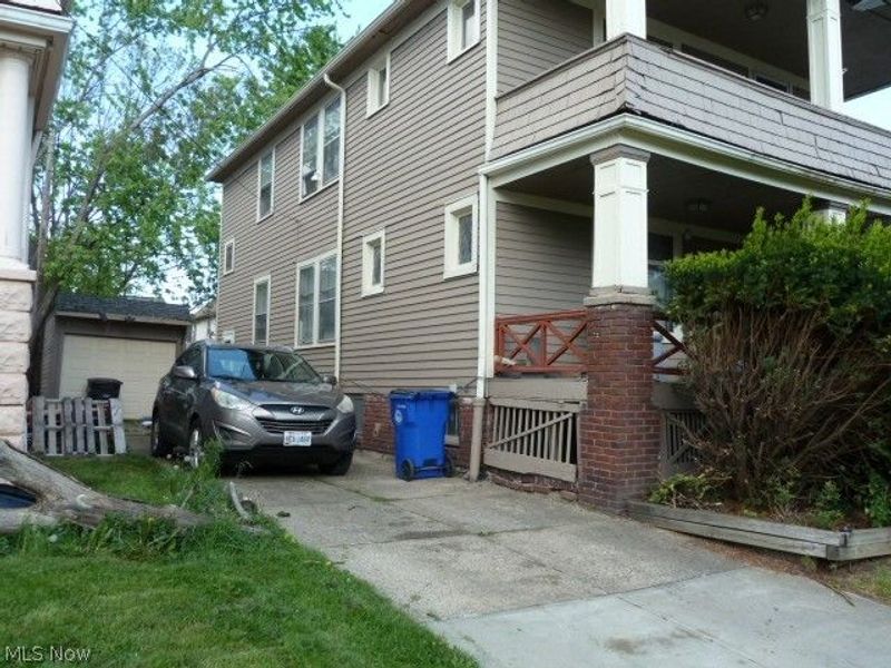 2048 W 99th Street, Cleveland, OH 44102 Photo 18