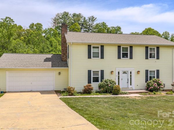 10 Arrow Place , Asheville, NC 28805
