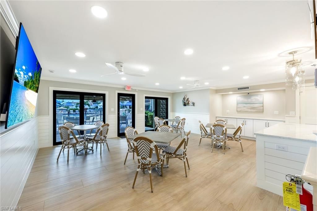 3200 Gulf Shore Blvd N, Unit 112, Naples, FL 34103 Photo