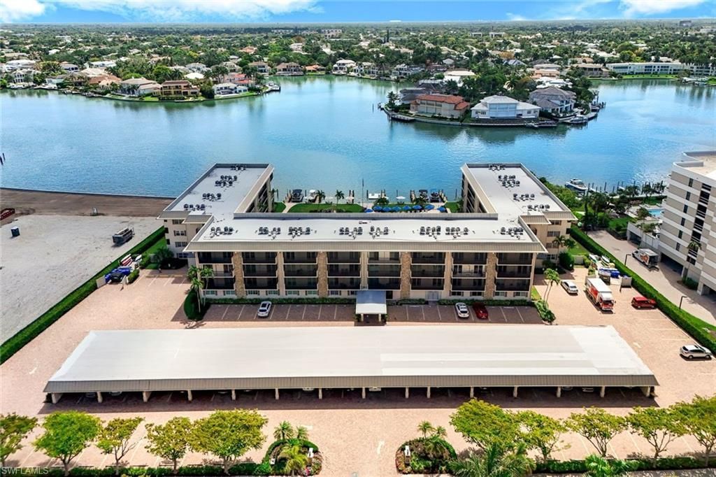3200 Gulf Shore Blvd N, Unit 112, Naples, FL 34103 Photo