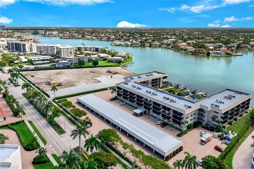 3200 Gulf Shore Blvd N, Unit 112, Naples, FL 34103 Photo