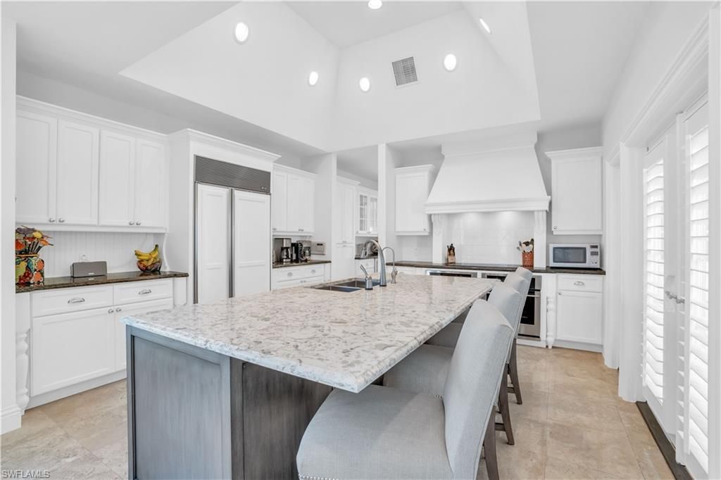 23 6th Ave N , Naples, FL 34102 Photo
