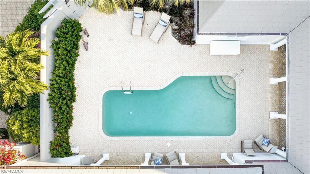 23 6th Ave N , Naples, FL 34102 Photo