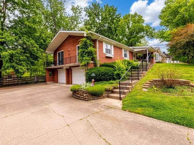 421 Diana Avenue, Batavia, OH 45103 Photo 2
