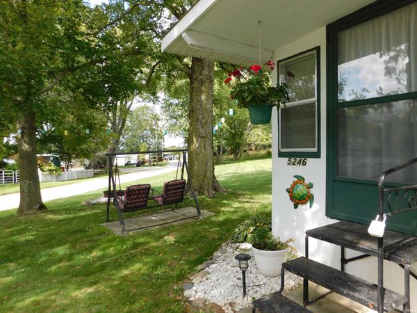 5246 W Warren Avenue, Silver Lake, IN 46982