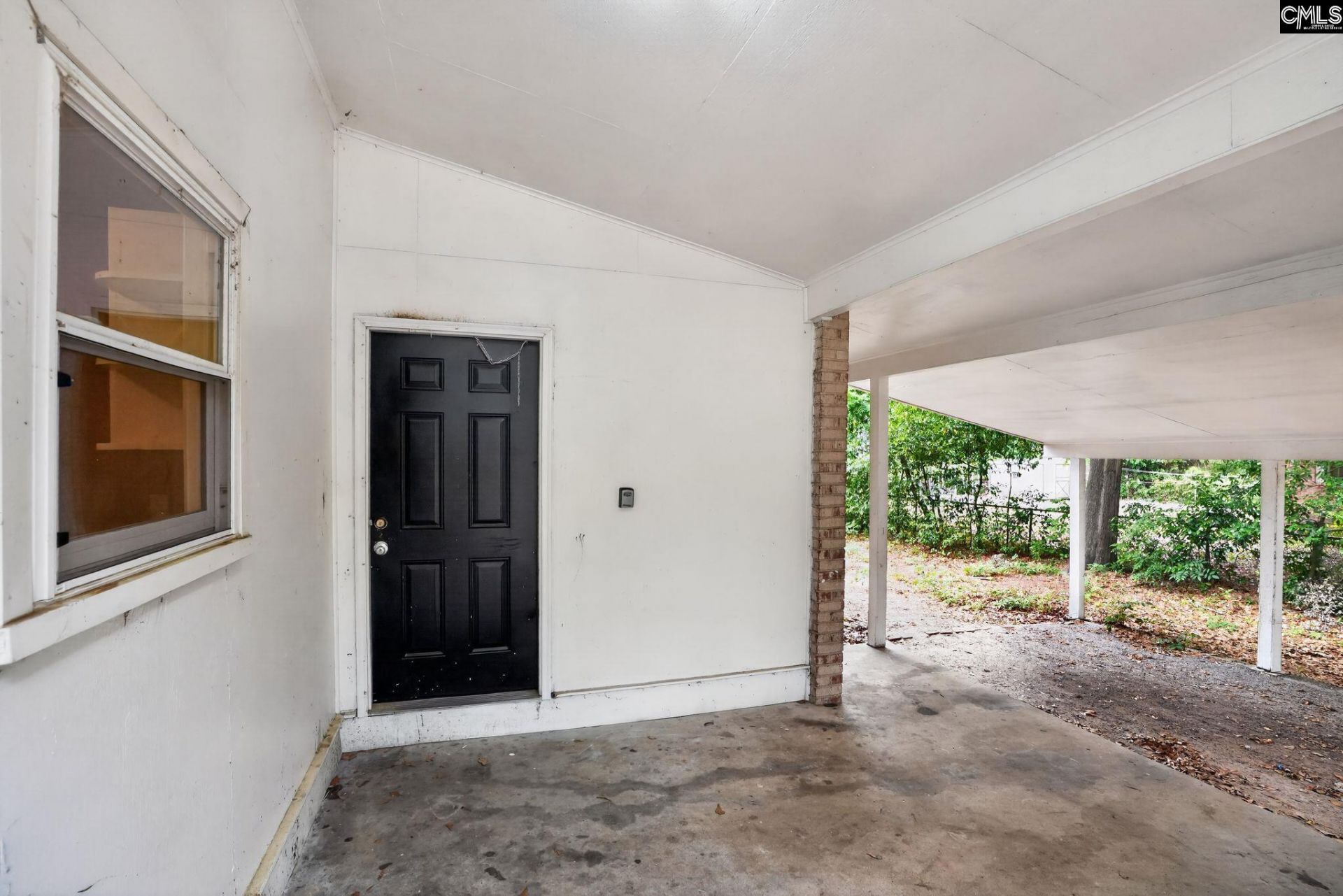 1734 Nearview Avenue  Photo 4