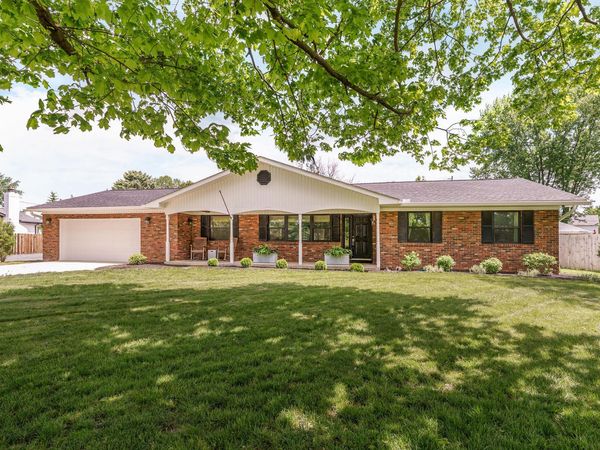 1010 Alton Darby Creek Road, Galloway, OH 43119
