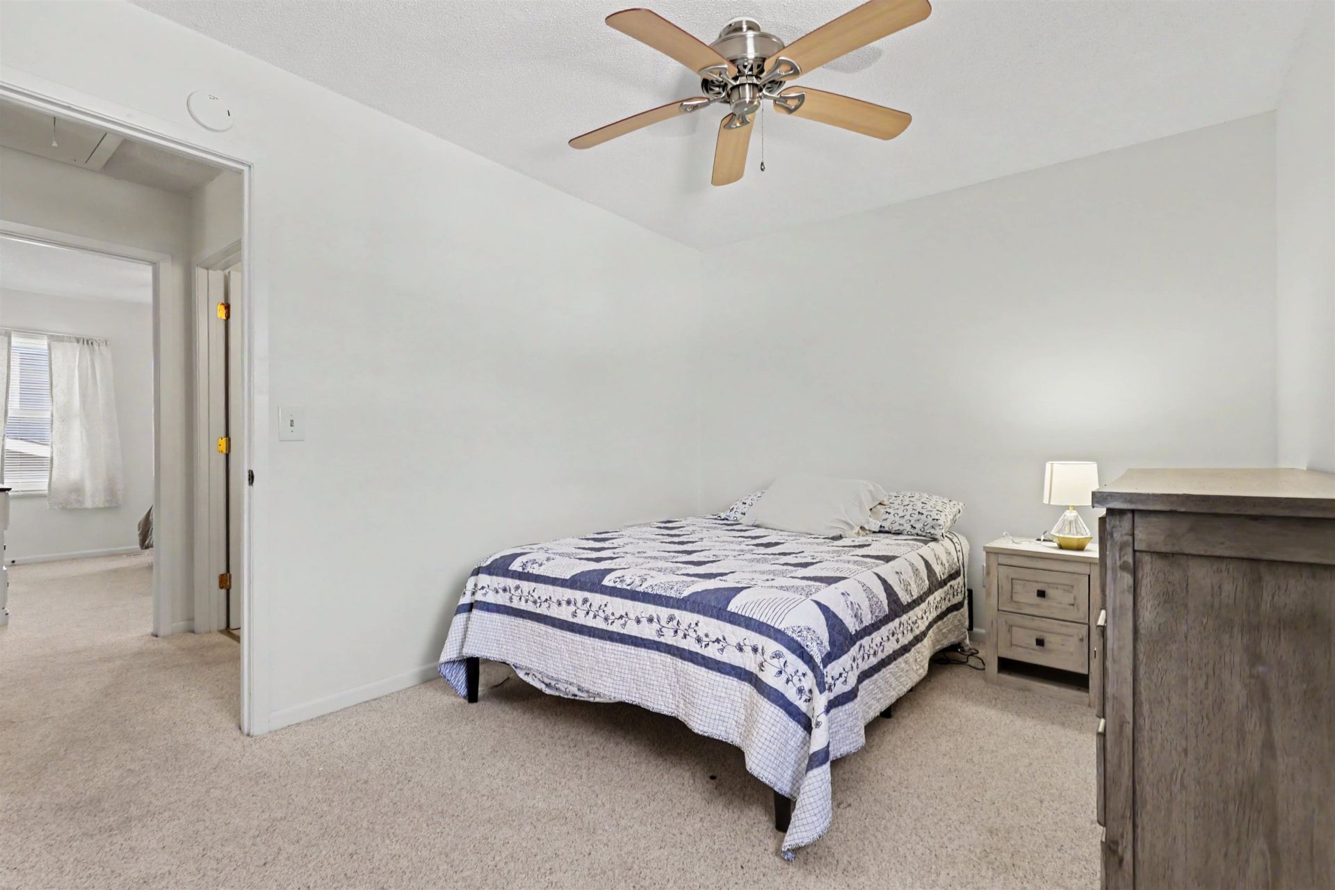 1707 Edge Dr.  Photo 13