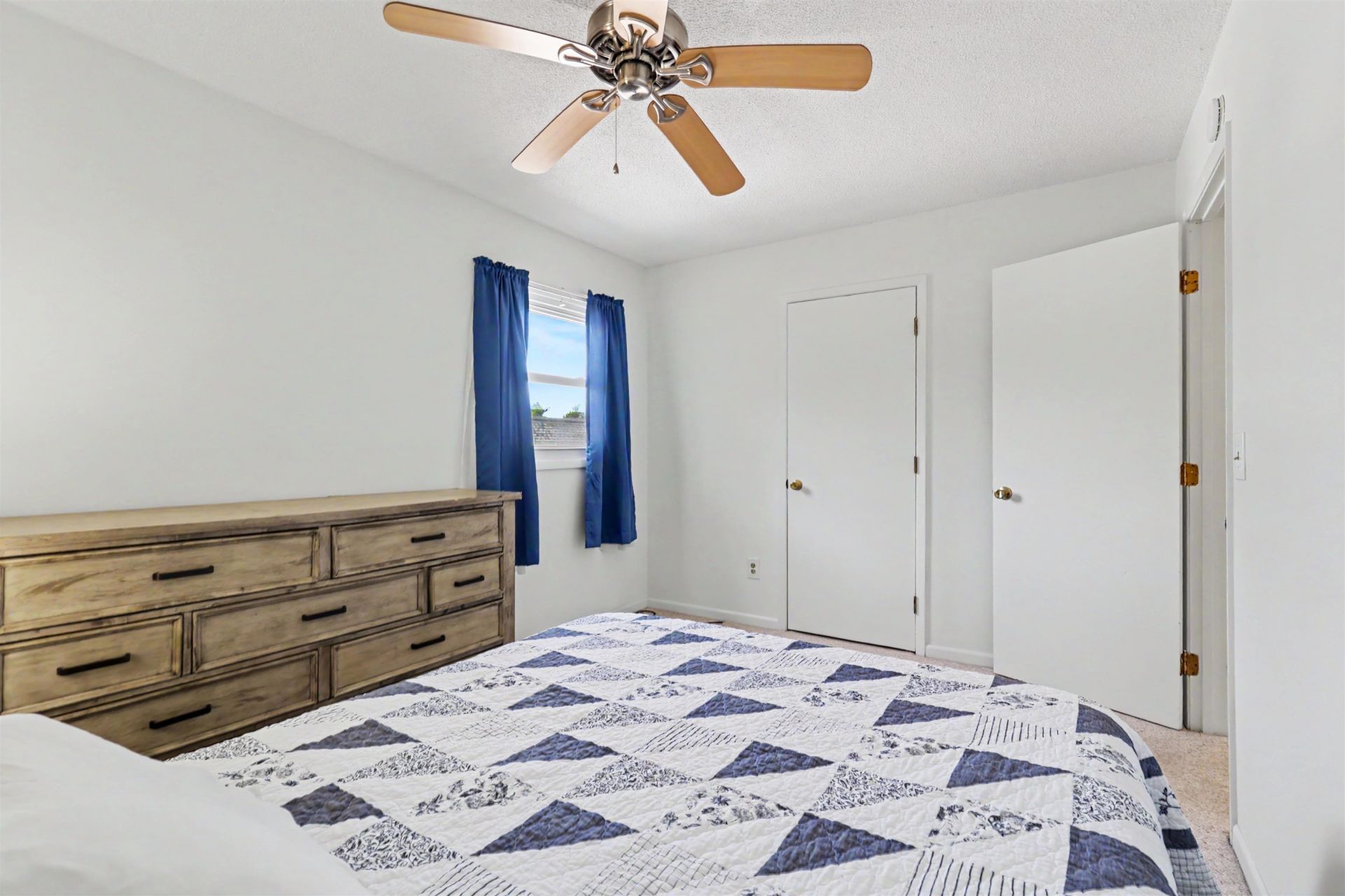 1707 Edge Dr.  Photo 15