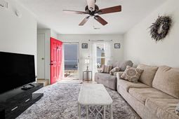1707 Edge Dr.  photo 4