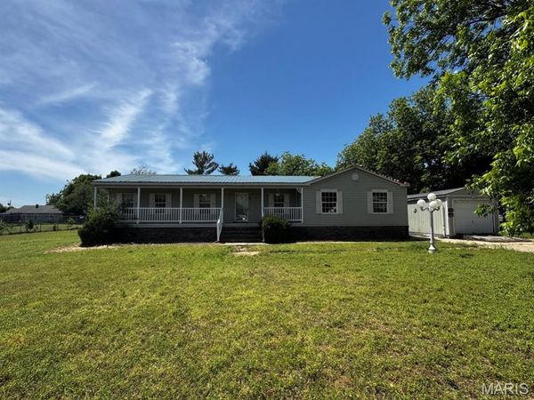 17082 S County Circle Drive, Bernie, MO 63822