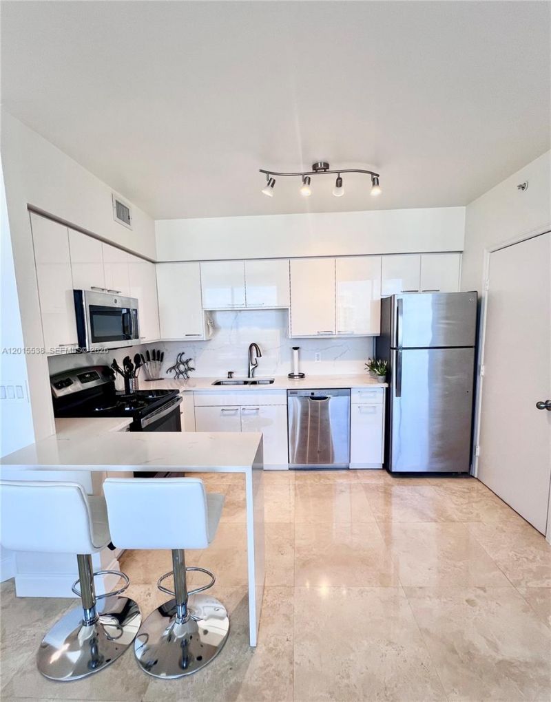 1330 West Ave, Unit 3103, Miami Beach, FL 33139 Photo