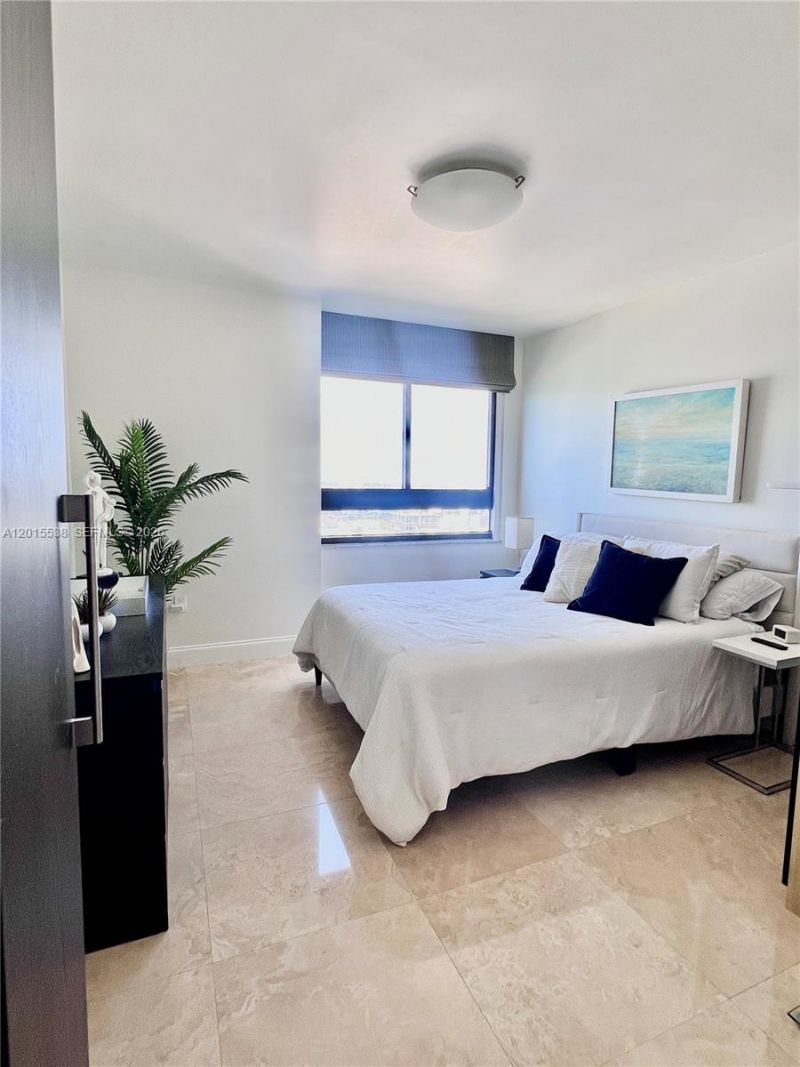 1330 West Ave, Unit 3103, Miami Beach, FL 33139 Photo