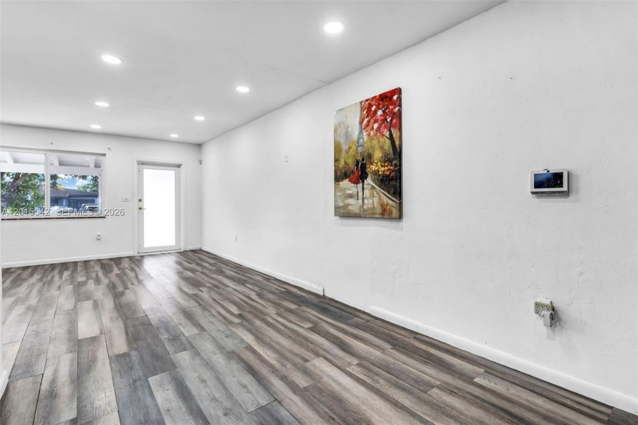 701 Tamiami Canal Rd , Miami, FL 33144 Photo
