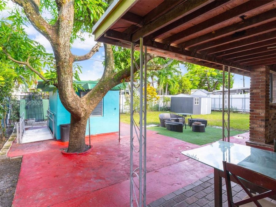 Property Image 33