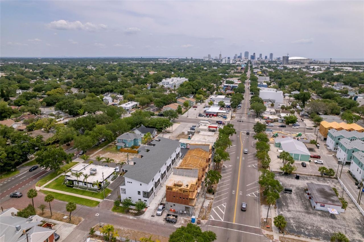 33 29th Street N, Saint Petersburg, FL 33713 Photo