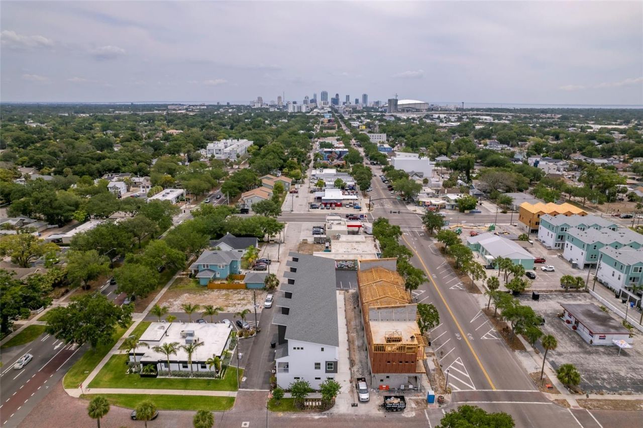 33 29th Street N, Saint Petersburg, FL 33713 Photo