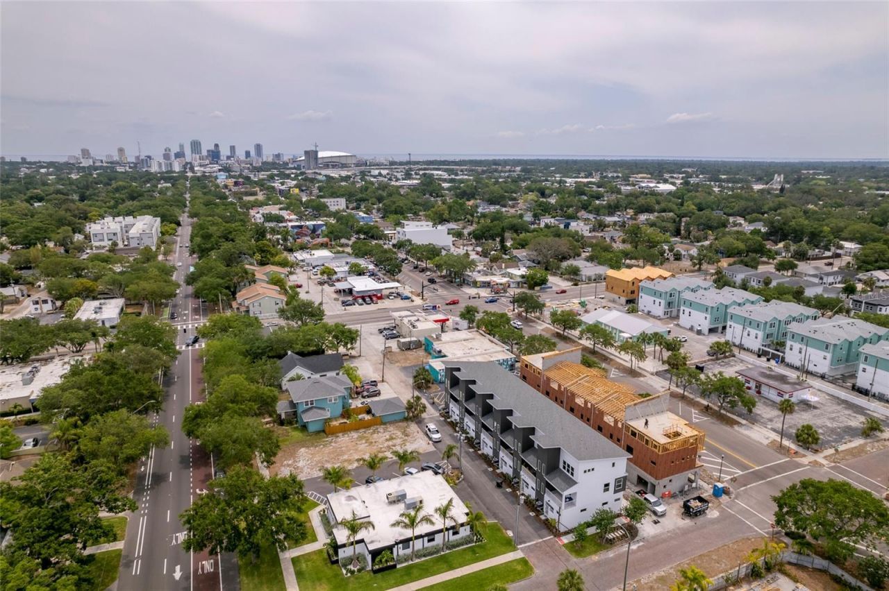33 29th Street N, Saint Petersburg, FL 33713 Photo